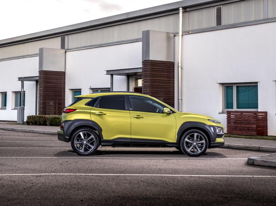  Hyundai Kona Play (OS) 2019 года  (UK) (фото 23 из 26)